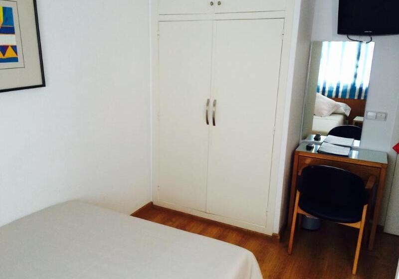 חדר אקונומי, Neptuno