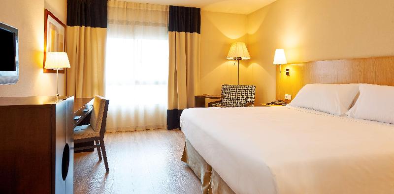 اتاق استاندارد, NH Lleida Pirineos