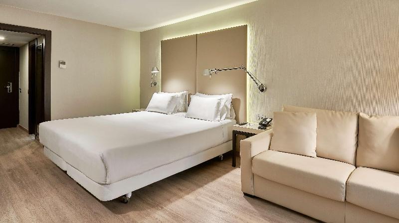 اتاق سوپریور, NH Lleida Pirineos