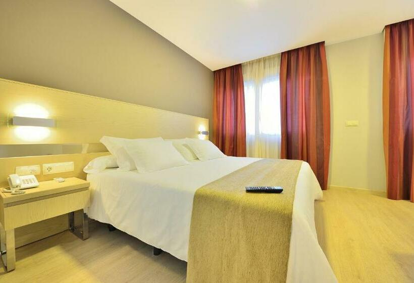 标准间, Puente De La Toja