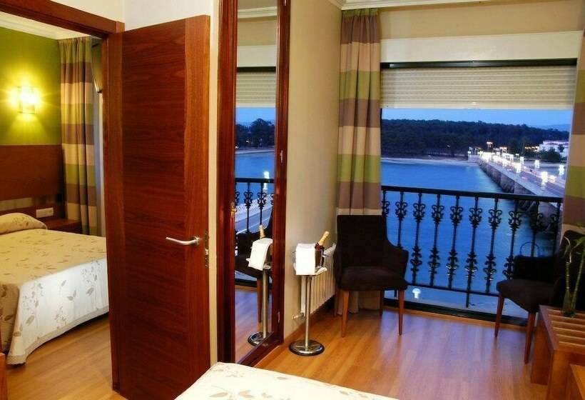 标准间, Puente De La Toja