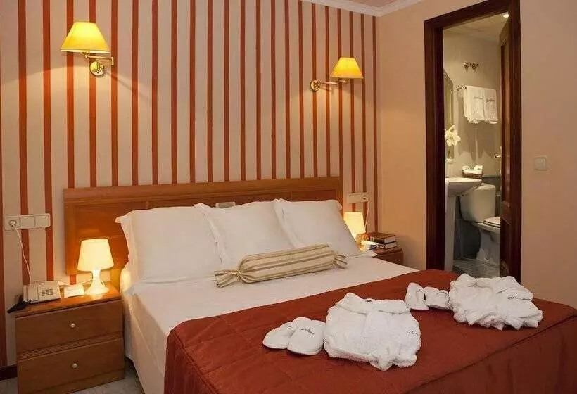 اتاق استاندارد یک نفره, San Marcos