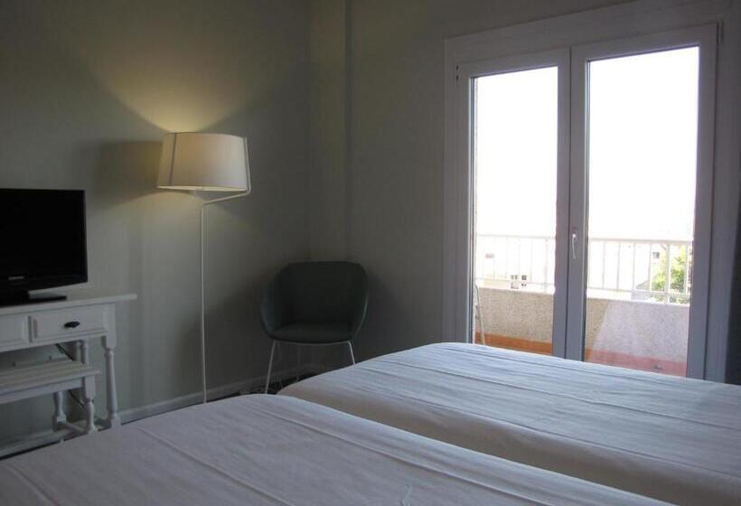 اتاق استاندارد, Ton