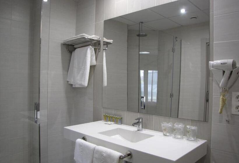 Superior Room with Terrace, Ton