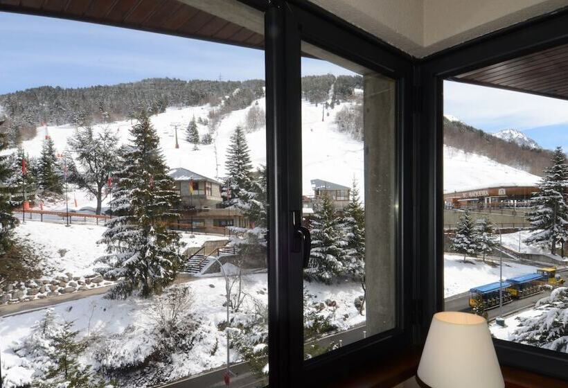 غرفة قياسية, Tuc Blanc