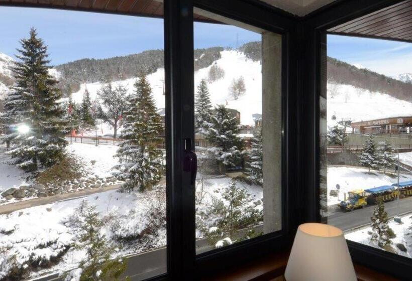 غرفة قياسية, Tuc Blanc