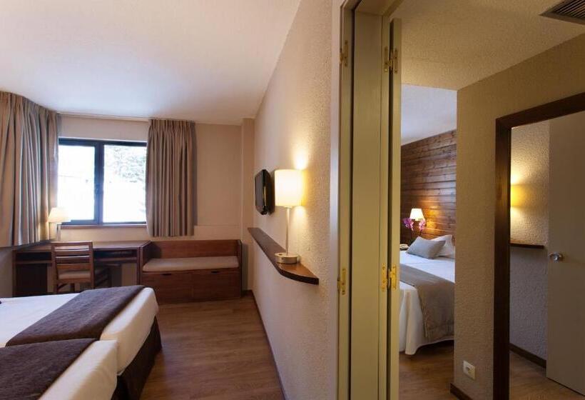 غرفة قياسية ثلاثية, Tuc Blanc