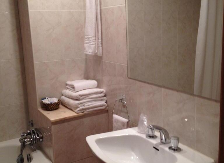 バルコニー付きスタンダードルーム, Valjunco