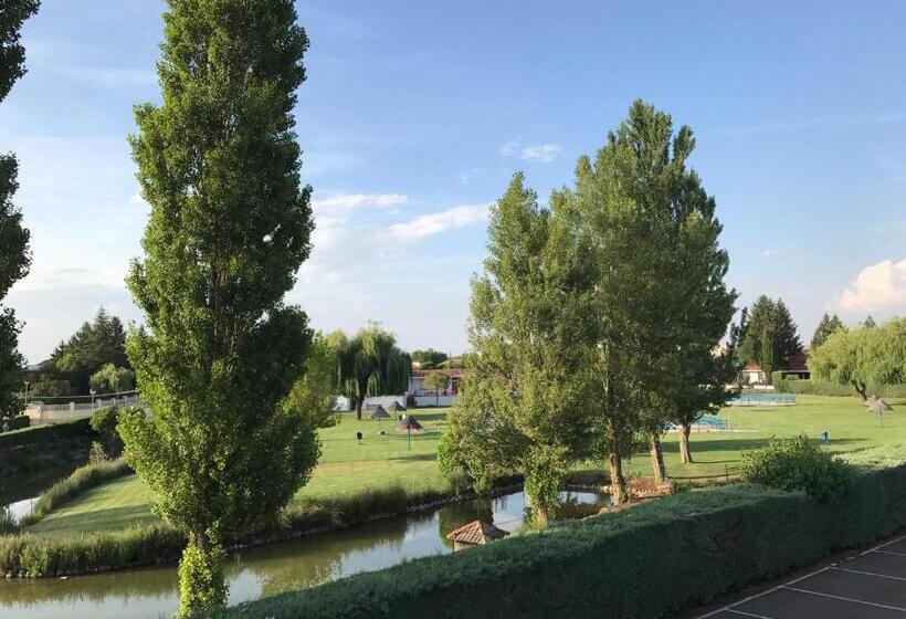 バルコニー付きスタンダードルーム, Valjunco