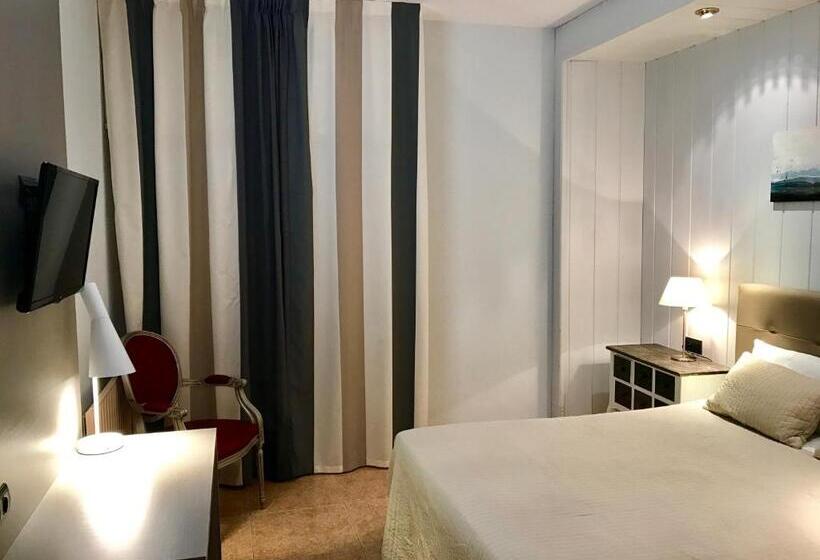 バルコニー付きスタンダードルーム, Valjunco