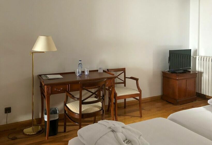 Номер Стандарт Трехместный, Meliá de Tredós