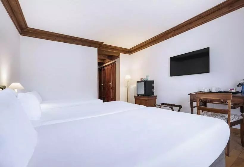 3-Bett-Standardzimmer, Meliá de Tredós