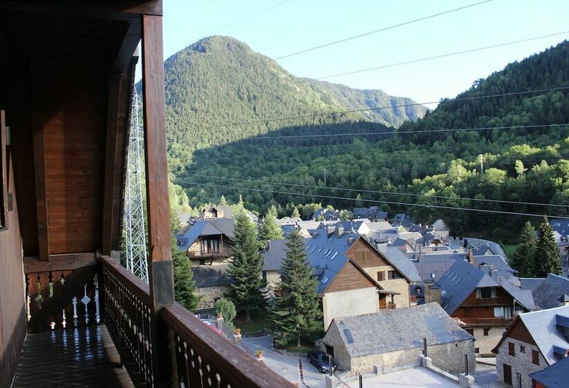 Номер Стандарт Трехместный, Meliá de Tredós