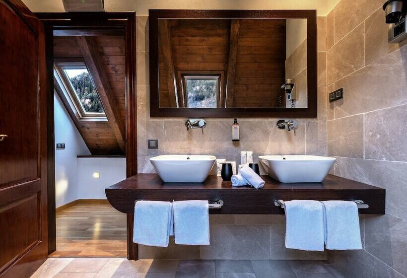 Семейный Номер, Meliá de Tredós