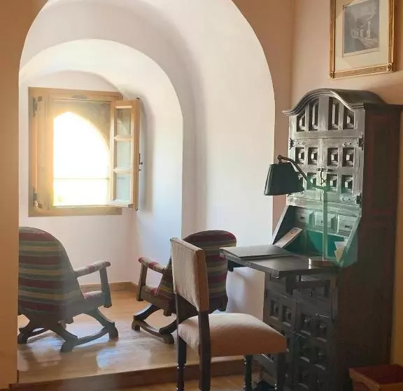 Juniorsviitti, Parador De Vilalba