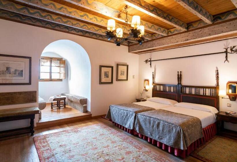 Полулюкс, Parador De Vilalba
