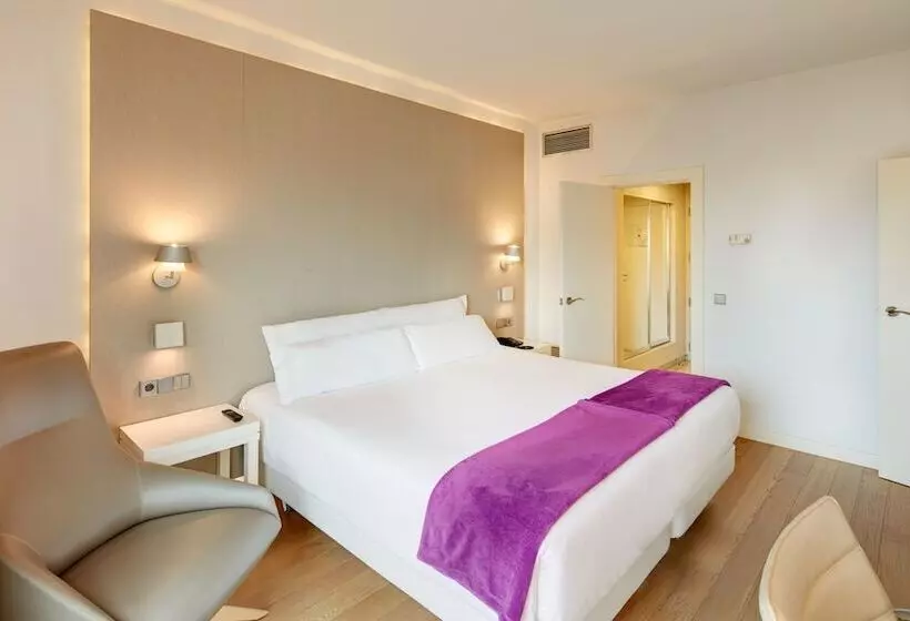 سوییت جونیور, Sercotel Amistad Murcia