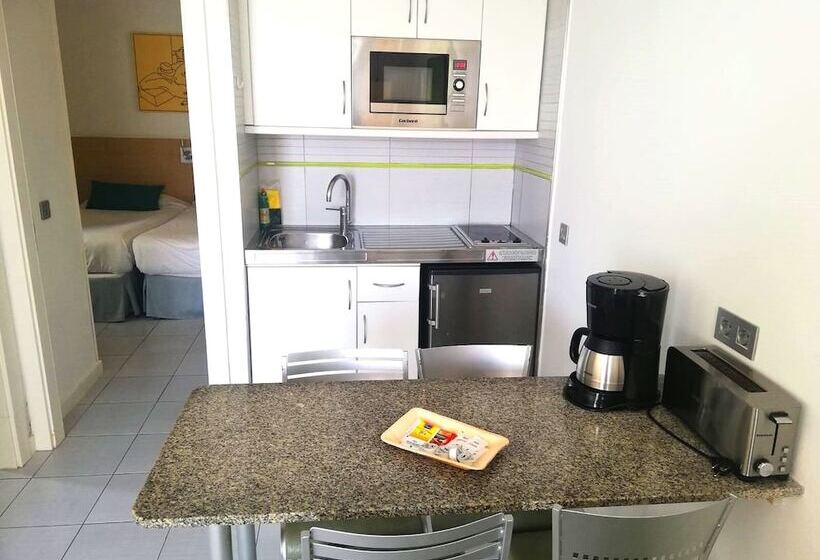 2-Bedroom Classic Apartment, Servatur Riosol