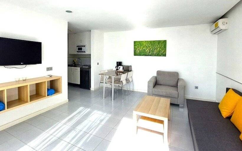 آپارتمان پرمیوم 1 خوابه با چشمانداز دریا, Servatur Riosol