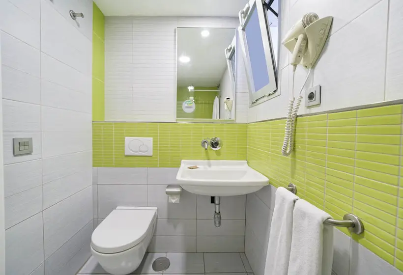 آپارتمان کلاسیک 1 خوابه, Servatur Riosol