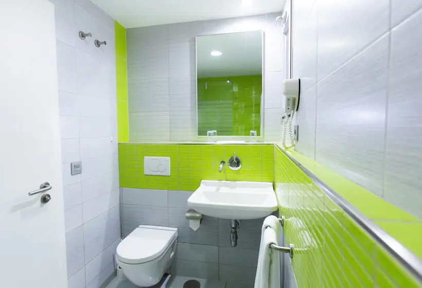 آپارتمان کلاسیک 1 خوابه, Servatur Riosol