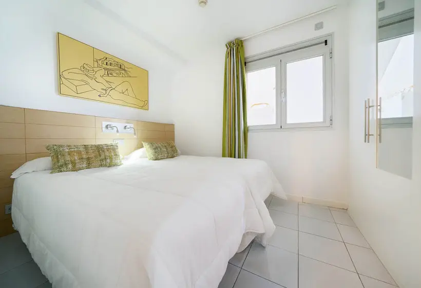 آپارتمان کلاسیک 1 خوابه, Servatur Riosol