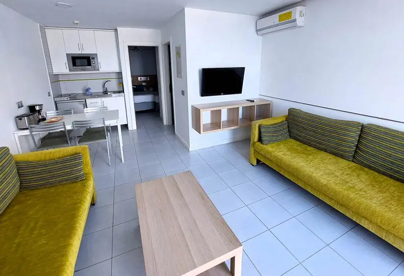 آپارتمان کلاسیک 1 خوابه, Servatur Riosol