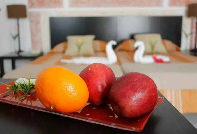 اتاق استاندارد چهار تخته, 4dreams Hotel Chimisay