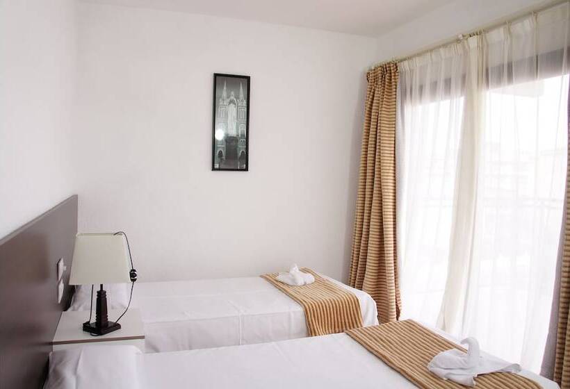 חדר סטנדרט עם מרפסת, Adia Hotel Cunit Playa