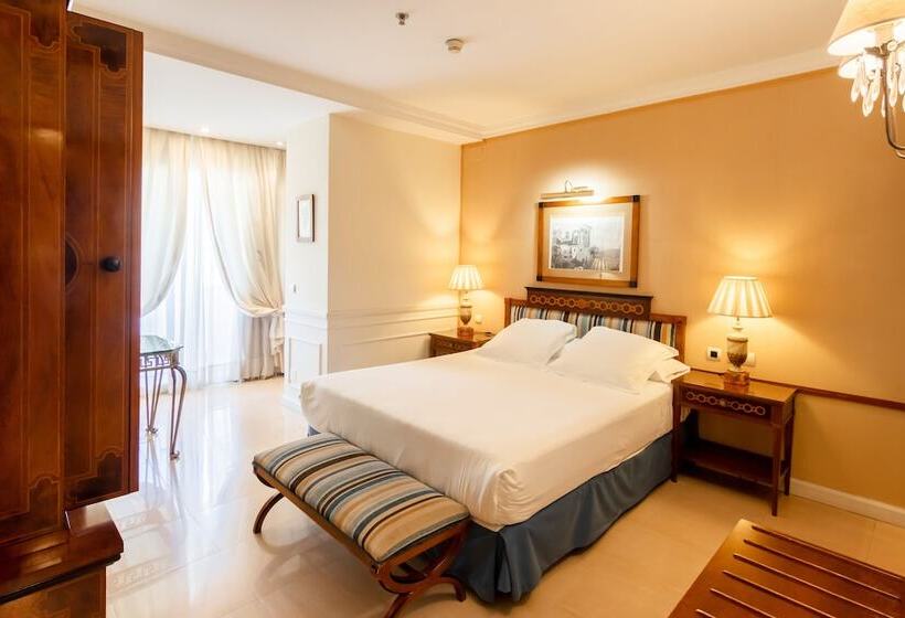 Студия Стандарт, Guadalpin Suites