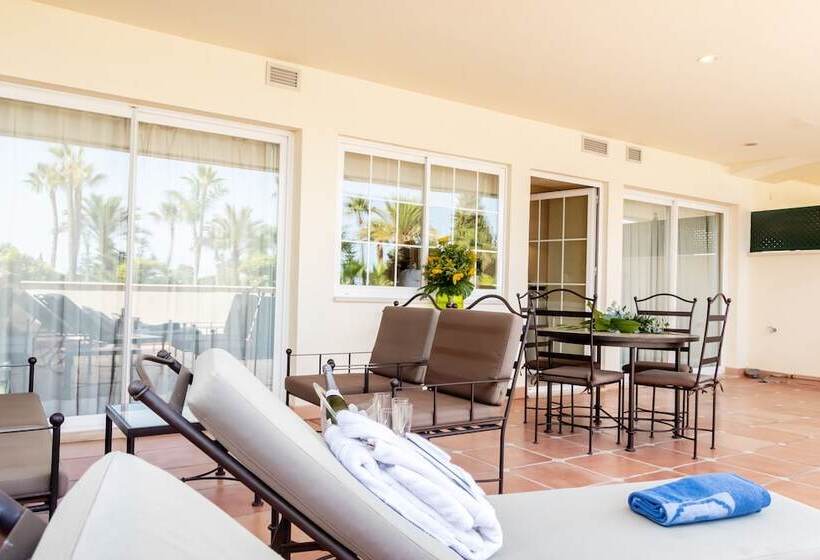 ２ベッドルームのスーペリアアパートメント, Guadalpin Suites