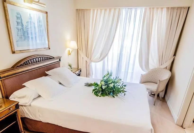 Appartamento 3 Camere da Letto, Guadalpin Suites
