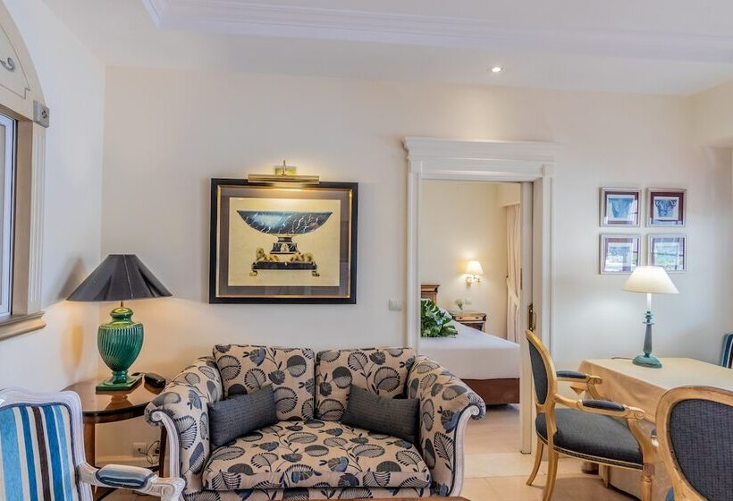 Апартаменты 2 Спальни, Guadalpin Suites