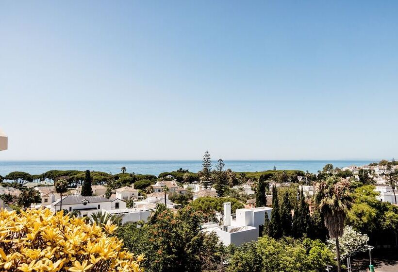 Апартаменты Пентхаус 1 Спальня, Guadalpin Suites