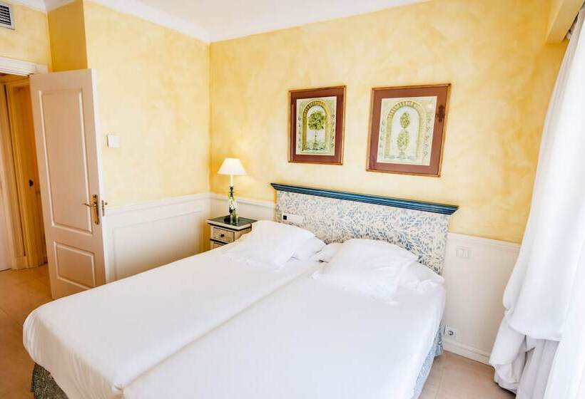 Апартаменты Пентхаус 1 Спальня, Guadalpin Suites