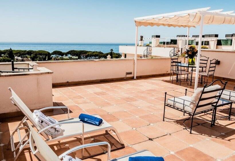 Апартаменты Пентхаус 1 Спальня, Guadalpin Suites