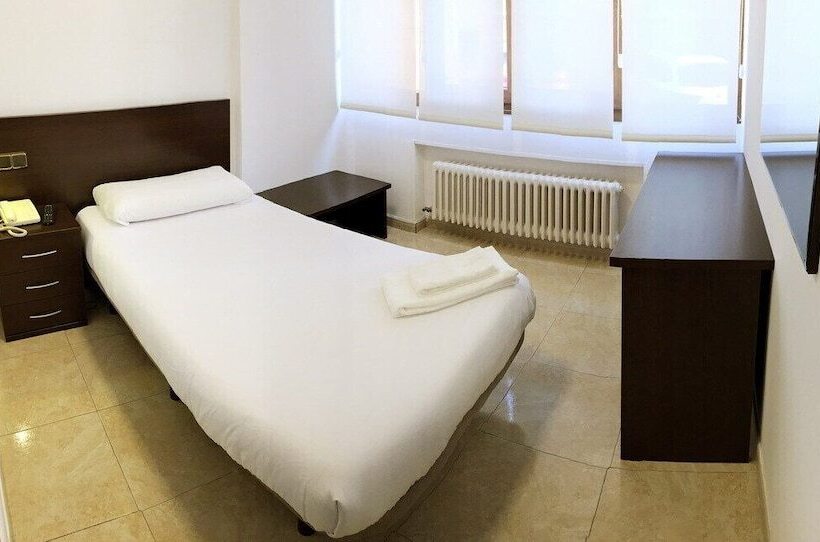 스탠다드 싱글 룸, Artxanda Bilbao, Parking Gratuito En El Exterior
