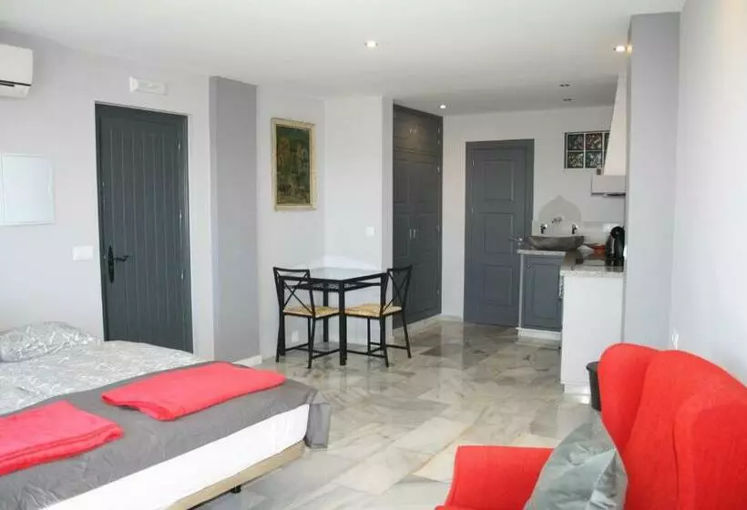 Chambre Standard, Casa Maro