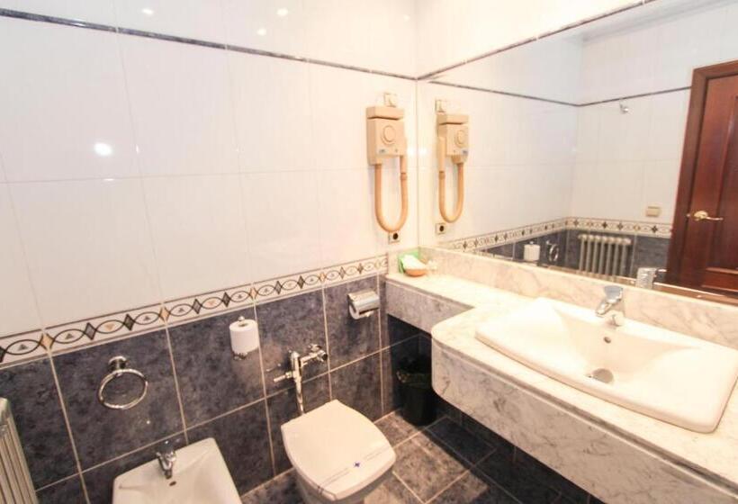 غرفة قياسية فردية, Castellano Centro