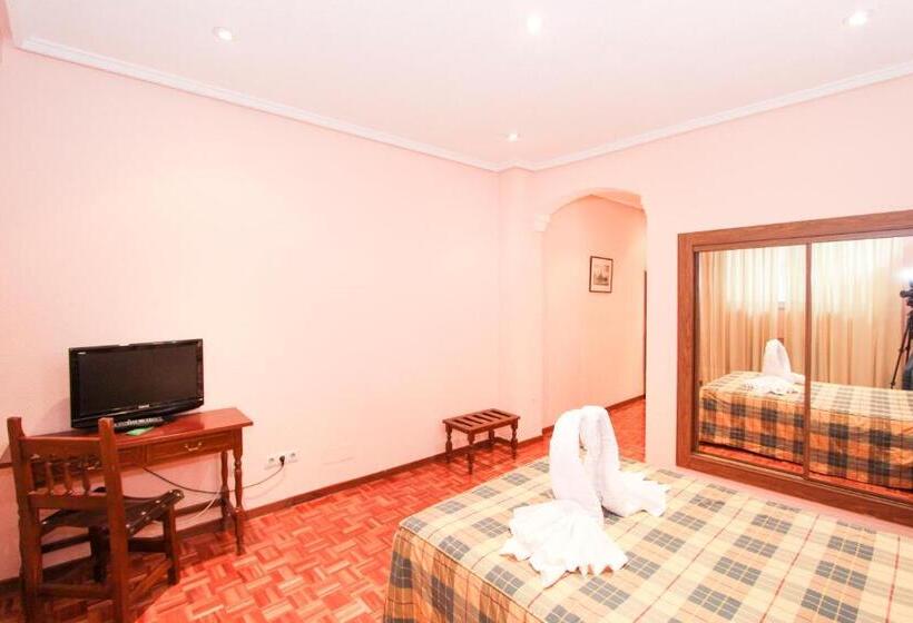 غرفة قياسية, Castellano Centro