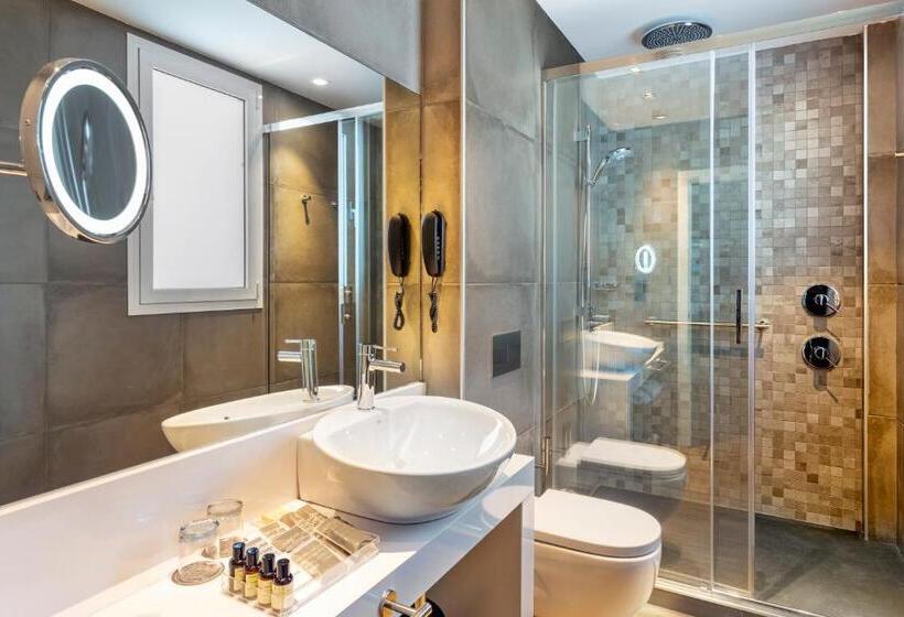 Premium room with view, Catalonia Giralda