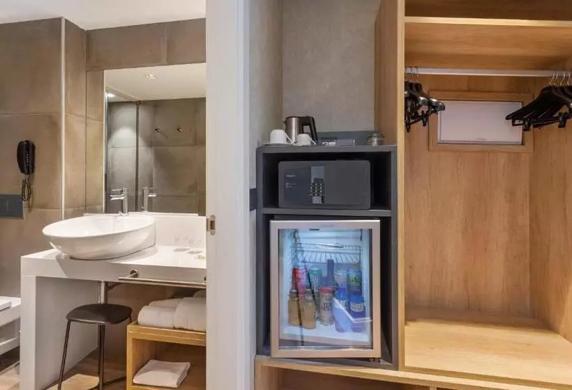 Premium room with view, Catalonia Giralda