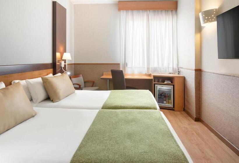 اتاق استاندارد, Catalonia Giralda