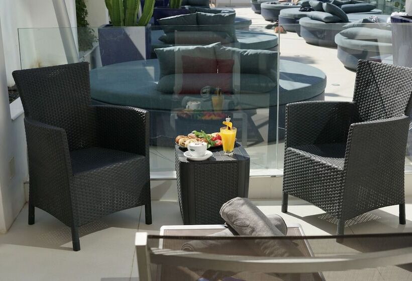 带泳池观景的豪华房, Essence Hotel Boutique By Don Paquito