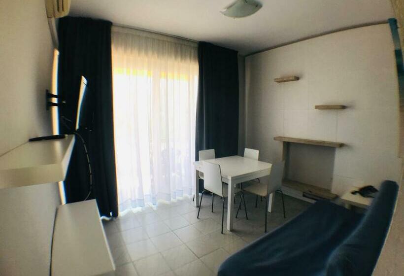 Апартаменты 2 Спальни Боковой Вид на Море, Los Jazmines