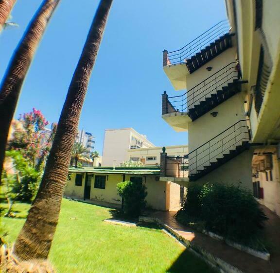 Апартаменты 2 Спальни Боковой Вид на Море, Los Jazmines