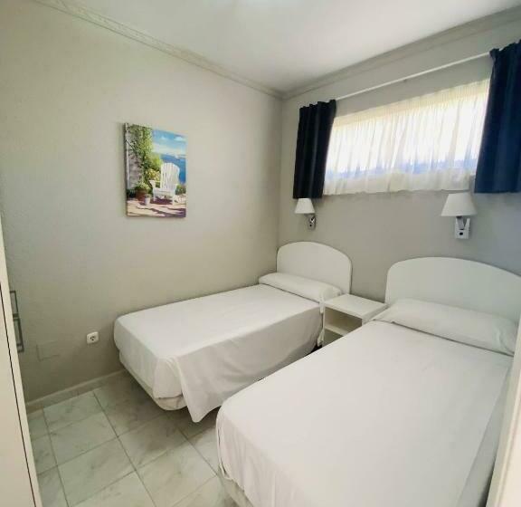 Апартаменты 2 Спальни Боковой Вид на Море, Los Jazmines