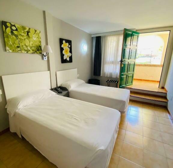 Номер Economy, Los Jazmines