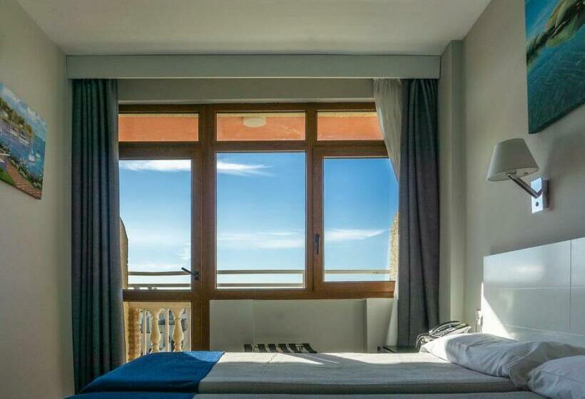 Номер Стандарт Вид на Море, Los Jazmines