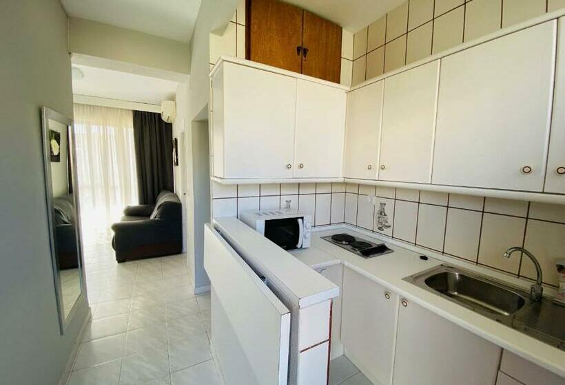 Апартаменты 2 Спальни, Los Jazmines